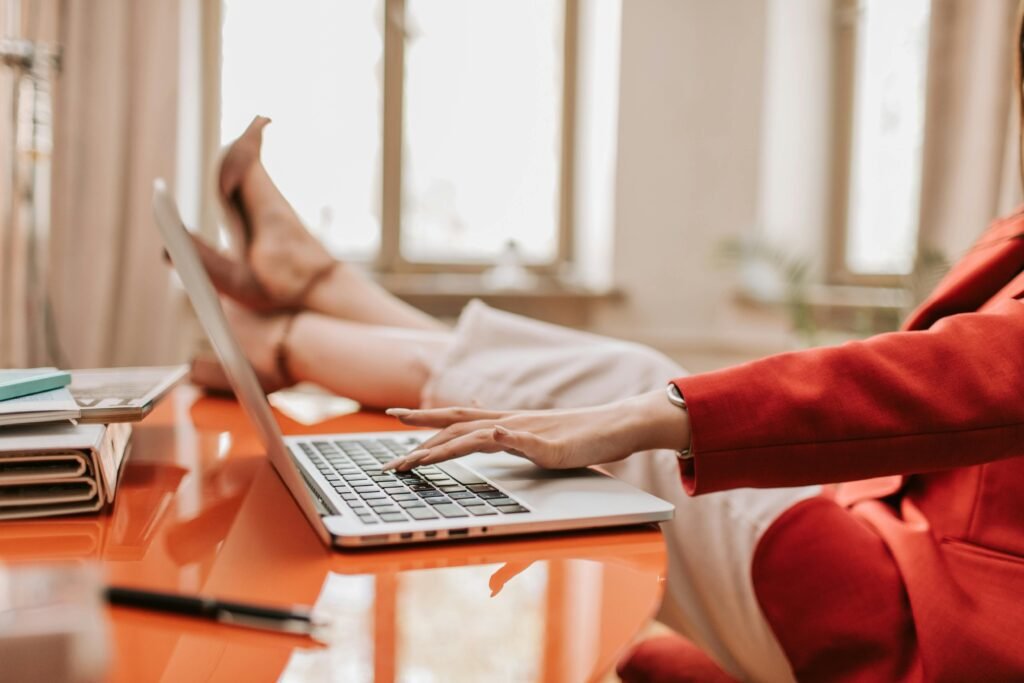 10 Maneiras Comprovadas de Como Ganhar Dinheiro na Internet